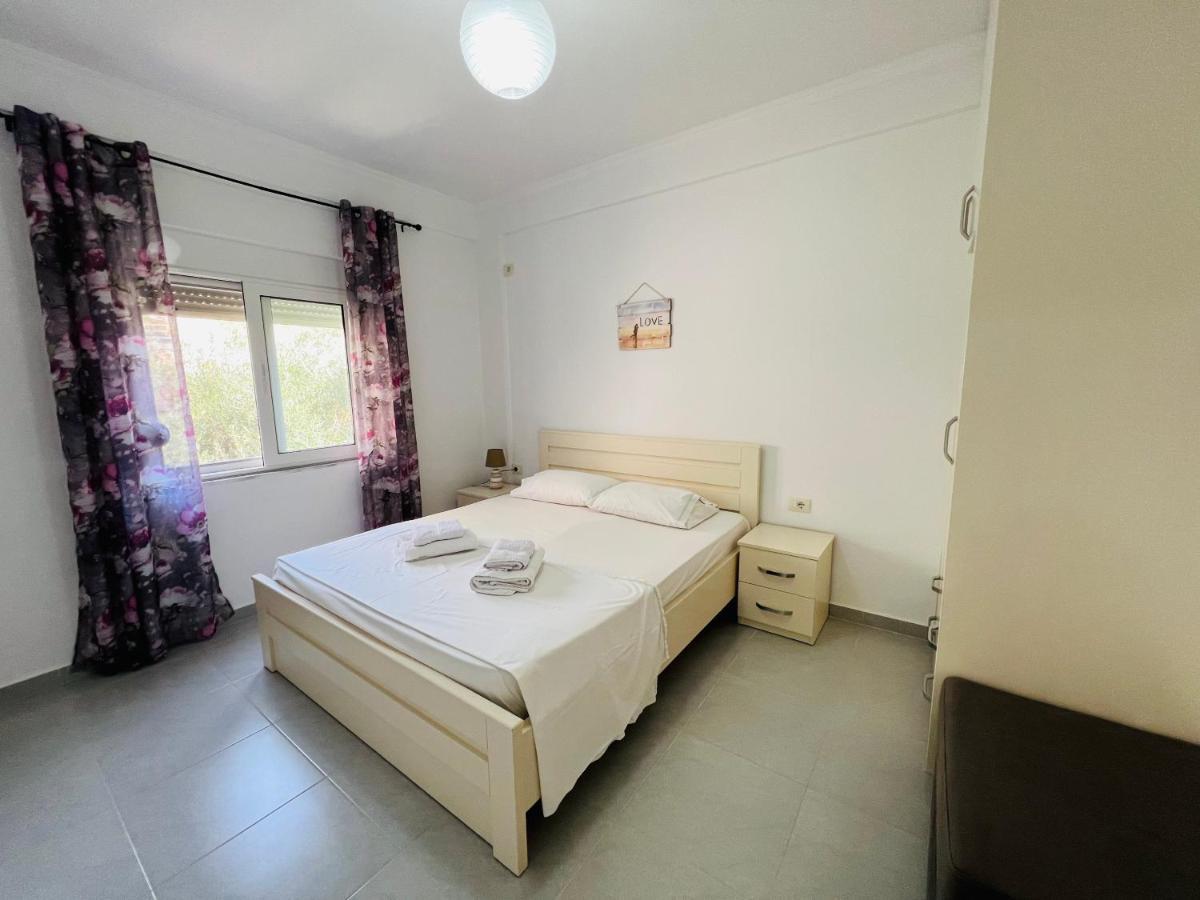 Terrace View Apartments ซารานเดอ ภายนอก รูปภาพ