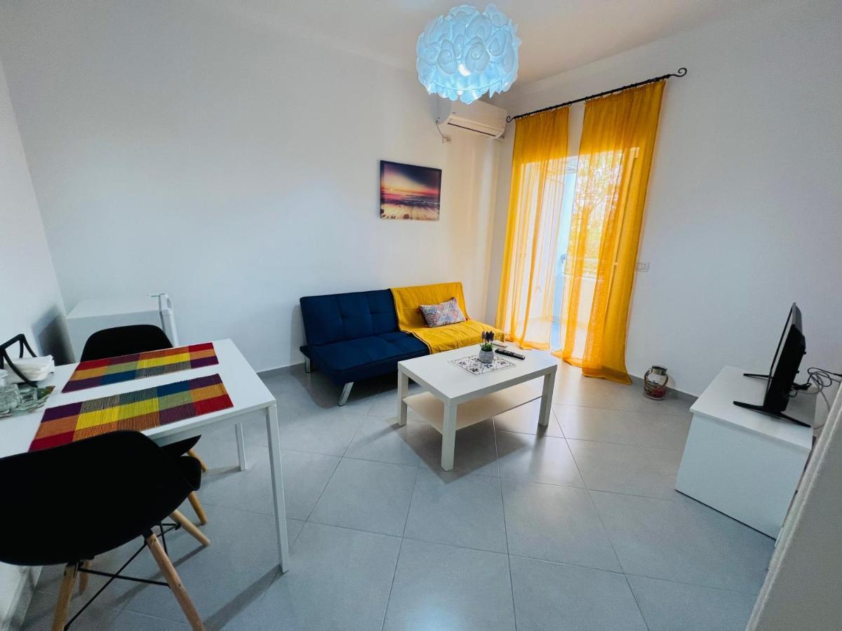 Terrace View Apartments ซารานเดอ ภายนอก รูปภาพ