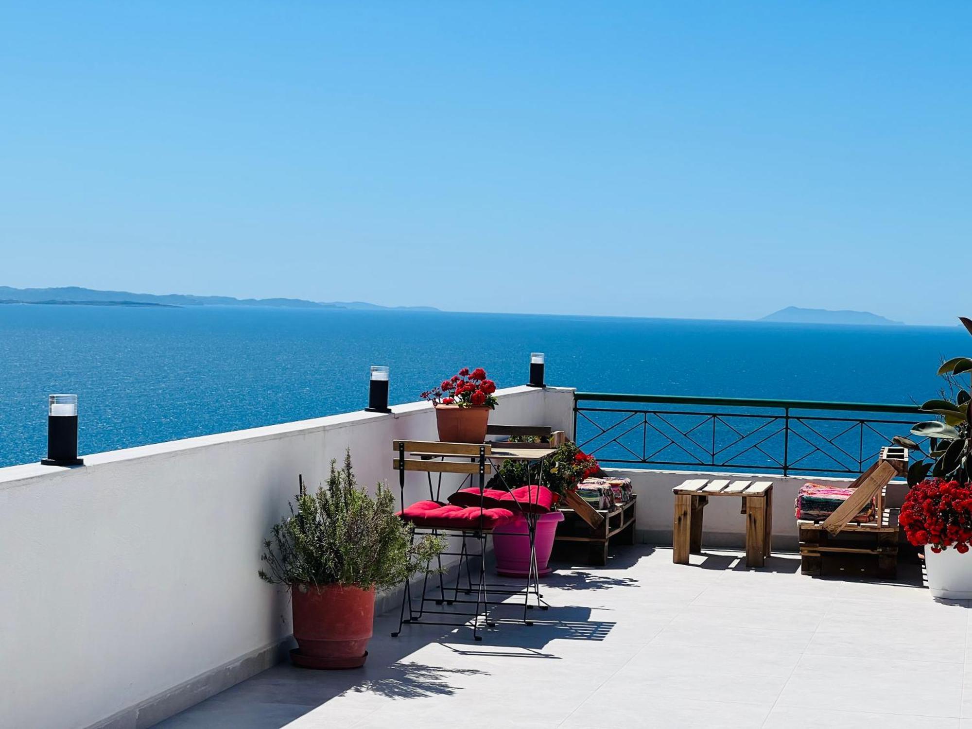 Terrace View Apartments ซารานเดอ ภายนอก รูปภาพ